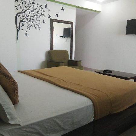 Sairam Residency Otel Tirupati Dış mekan fotoğraf